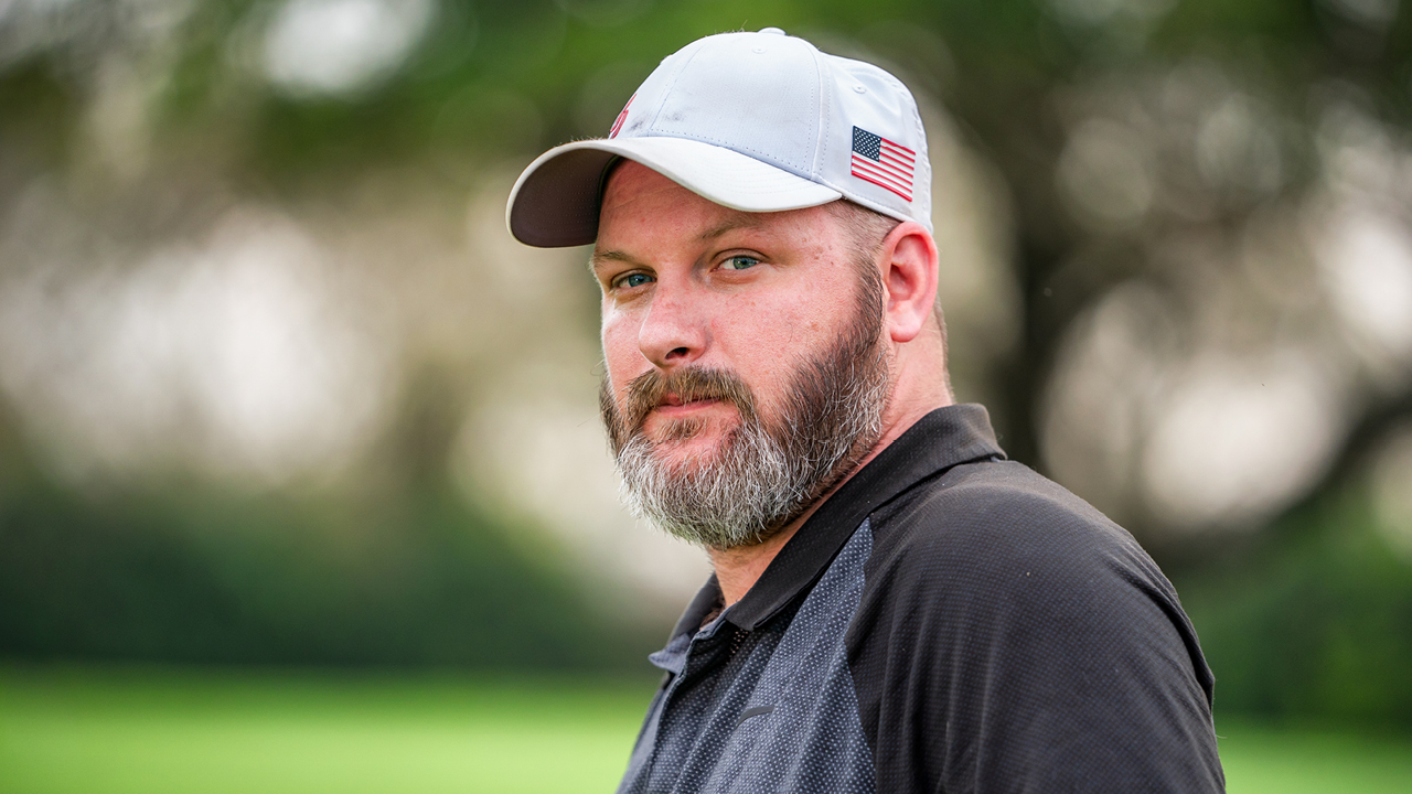  “A massive weight off my shoulders.” Army Veteran Describes Opening Up to Others - Play Video