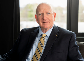 Army General With Bipolar Disorder Shares: “I am not ashamed.”